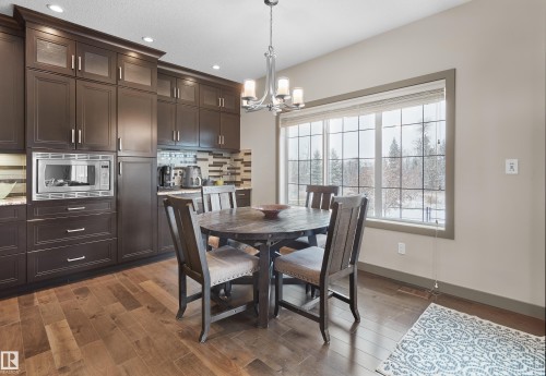 5703 Edworthy Landing, Edmonton, AB - Indoor Photo Showing Dining Room