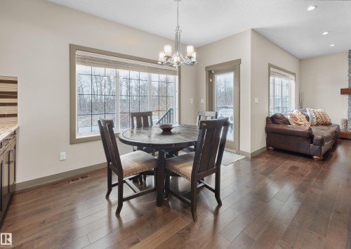 5703 Edworthy Landing, Edmonton, AB - Indoor Photo Showing Dining Room