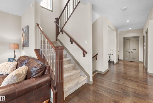 5703 Edworthy Landing, Edmonton, AB - Indoor Photo Showing Other Room