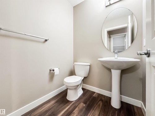 44 1005 Graydon Hill Boulevard, Edmonton, AB - Indoor Photo Showing Bathroom