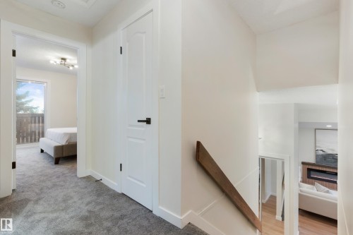 32 Woodcrest Avenue, St. Albert, AB - Indoor Photo Showing Other Room