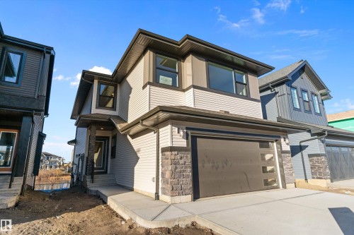 1084 Cristall Crescent, Edmonton, AB - Outdoor