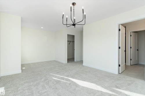 1084 Cristall Crescent, Edmonton, AB - Indoor Photo Showing Other Room
