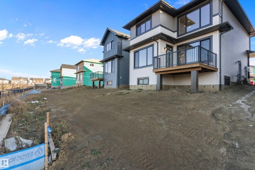 1084 Cristall Crescent, Edmonton, AB - Outdoor