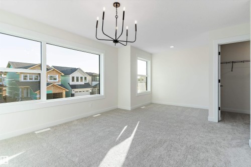 1084 Cristall Crescent, Edmonton, AB - Indoor Photo Showing Other Room