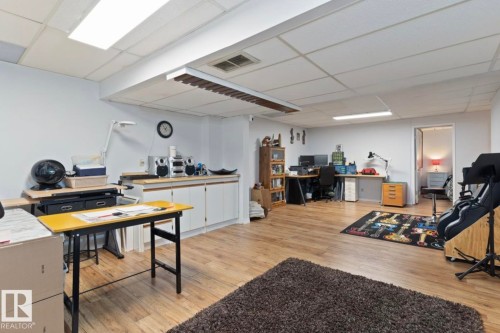 5763 189 Street, Edmonton, AB - Indoor