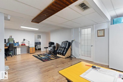 5763 189 Street, Edmonton, AB - Indoor Photo Showing Gym Room