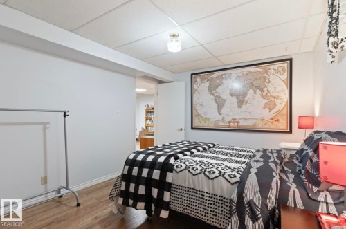5763 189 Street, Edmonton, AB - Indoor Photo Showing Bedroom