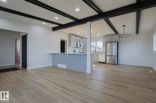 13319 Delwood Road, Edmonton, AB - Indoor Photo Showing Other Room