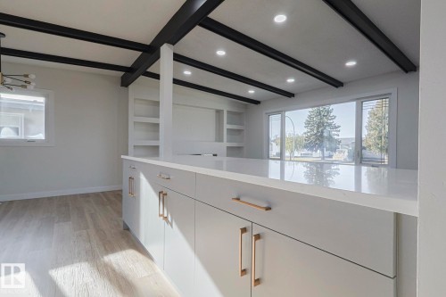 13319 Delwood Road, Edmonton, AB - Indoor Photo Showing Other Room