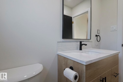 13319 Delwood Road, Edmonton, AB - Indoor Photo Showing Bathroom