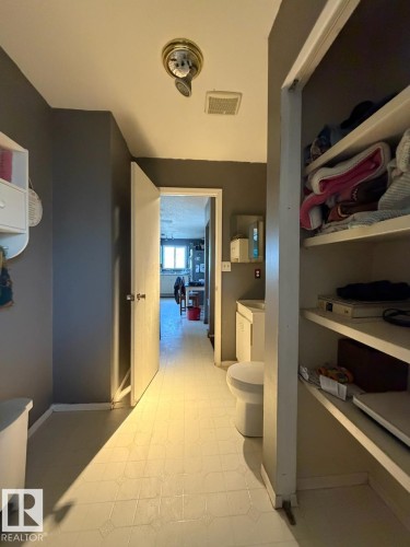 61017 Rge Road 261, Rural Westlock County, AB - Indoor