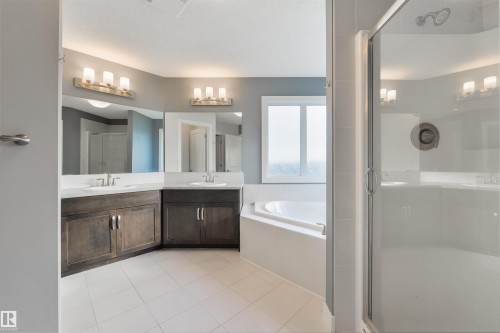 63 Dalquist Bay, Leduc, AB - Indoor Photo Showing Bathroom