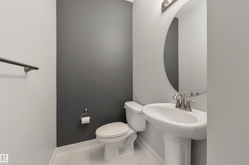 63 Dalquist Bay, Leduc, AB - Indoor Photo Showing Bathroom