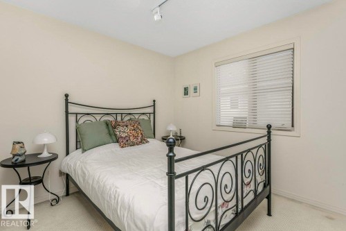 78 Wilkin Road, Edmonton, AB - Indoor Photo Showing Bedroom