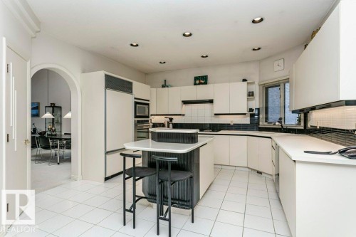 78 Wilkin Road, Edmonton, AB - Indoor Photo Showing Kitchen