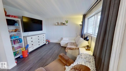 101 15930 109 Avenue, Edmonton, AB - Indoor