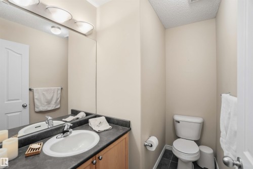 1263 Mcallister Way, Edmonton, AB - Indoor Photo Showing Bathroom