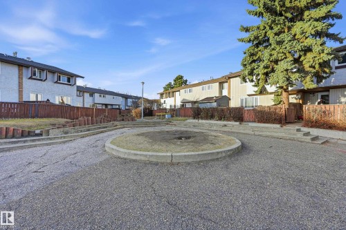 4 14310 80 Street, Edmonton, AB - Outdoor