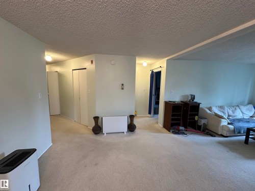 318 17109 67 Ave Nw, Edmonton, AB - Indoor