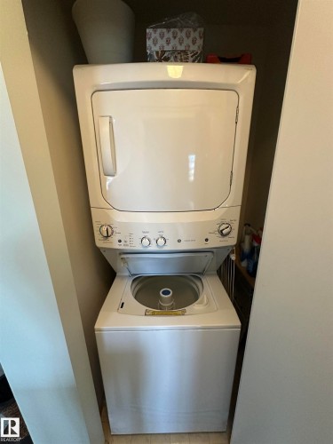 318 17109 67 Ave Nw, Edmonton, AB - Indoor Photo Showing Laundry Room