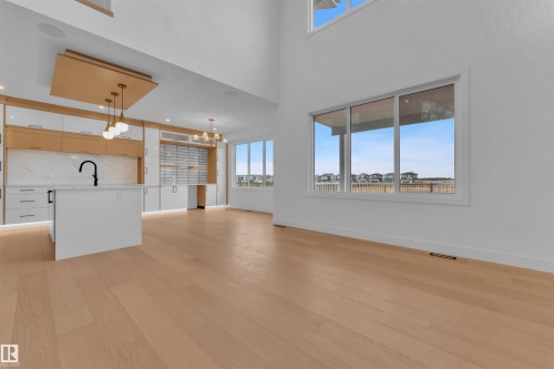 116 Eldridge Point(E), St. Albert, AB - Indoor Photo Showing Kitchen