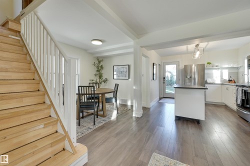 11227 69 Street, Edmonton, AB - Indoor