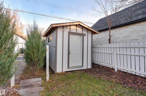 11227 69 Street, Edmonton, AB - Outdoor