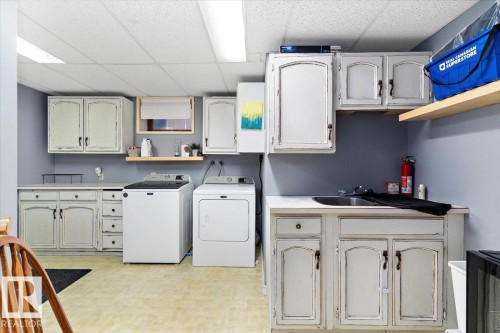 8 Beaverhill Drive, Tofield, AB - Indoor Photo Showing Laundry Room