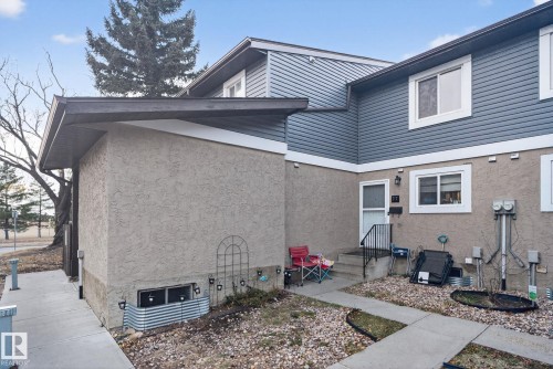 77 7604 29 Avenue, Edmonton, AB - Outdoor