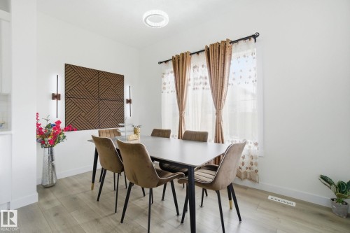 22529 99A Avenue, Edmonton, AB - Indoor Photo Showing Dining Room