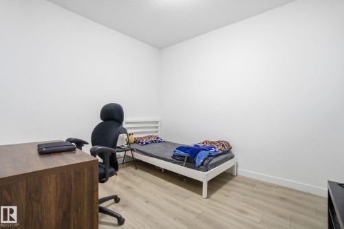 22529 99A Avenue, Edmonton, AB - Indoor