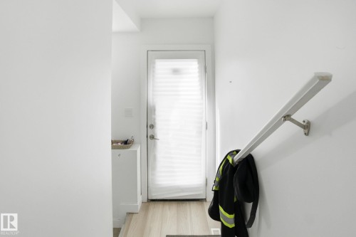 22529 99A Avenue, Edmonton, AB - Indoor Photo Showing Other Room