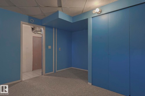 4211 30 Avenue, Edmonton, AB - Indoor Photo Showing Other Room