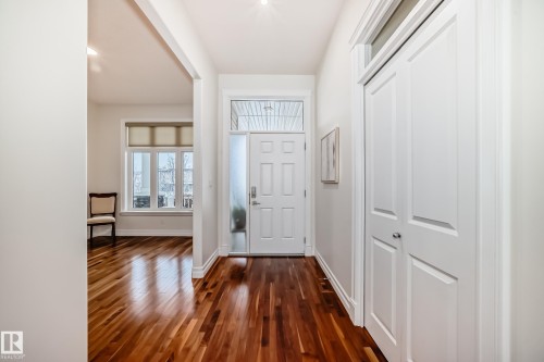 6107 Maynard Crescent, Edmonton, AB - Indoor Photo Showing Other Room