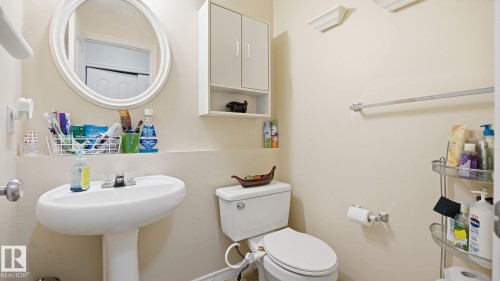 4712 201 Street, Edmonton, AB - Indoor Photo Showing Bathroom