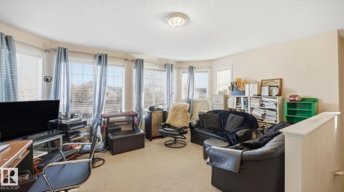 4712 201 Street, Edmonton, AB - Indoor Photo Showing Living Room