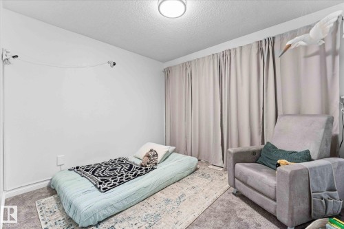 26 Linkside Way, Spruce Grove, AB - Indoor Photo Showing Bedroom