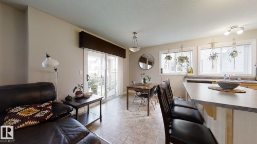 18 12050 17 Avenue, Edmonton, AB - Indoor