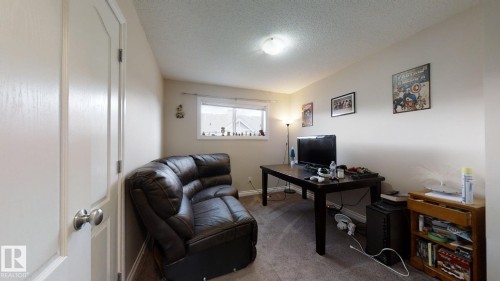 18 12050 17 Avenue, Edmonton, AB - Indoor