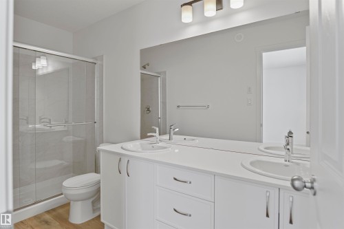 29 Ficus Way, Fort Saskatchewan, AB - Indoor Photo Showing Bathroom