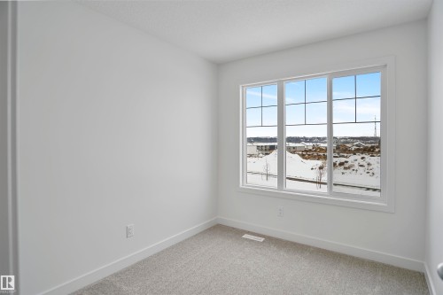 29 Ficus Way, Fort Saskatchewan, AB - Indoor Photo Showing Other Room