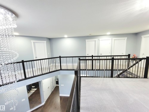 1357 Watt Drive, Edmonton, AB - Indoor Photo Showing Other Room