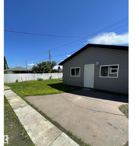 6511 95 Avenue, Edmonton, AB - Outdoor