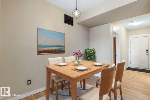 114 10518 113 Street, Edmonton, AB - Indoor Photo Showing Dining Room