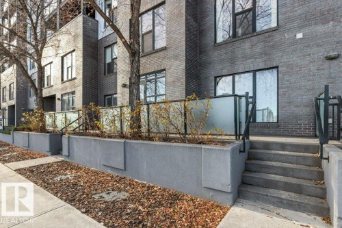 114 10518 113 Street, Edmonton, AB - Outdoor
