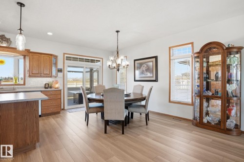 5002 58 Street, Daysland, AB - Indoor Photo Showing Dining Room