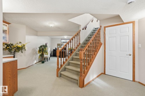 5002 58 Street, Daysland, AB - Indoor Photo Showing Other Room