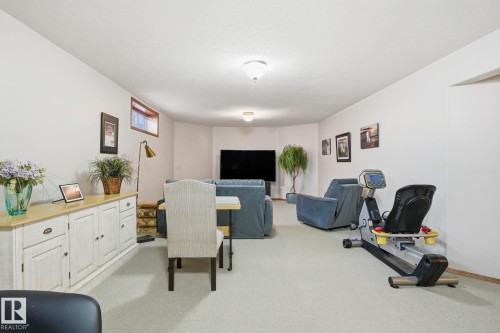 5002 58 Street, Daysland, AB - Indoor Photo Showing Other Room