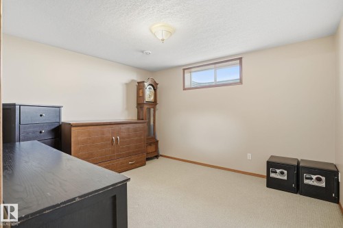 5002 58 Street, Daysland, AB - Indoor